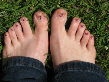 Luke 7 feet beautiful